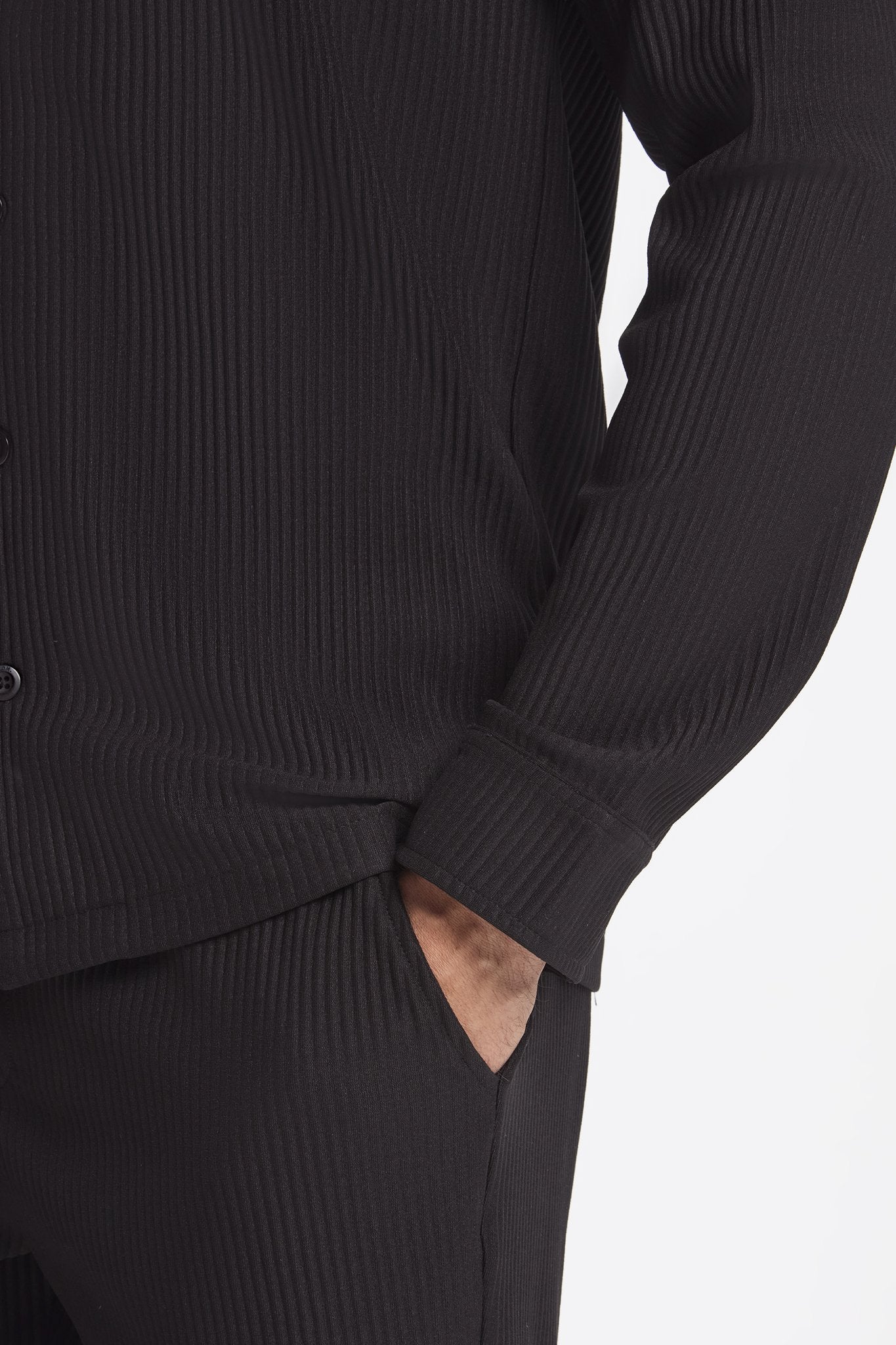 THE PLEATED LONG SET - BLACK
