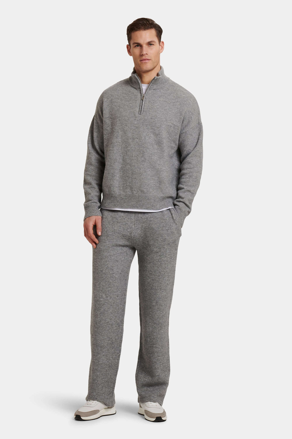 THE SAVONA QUARTER ZIP SWEATER