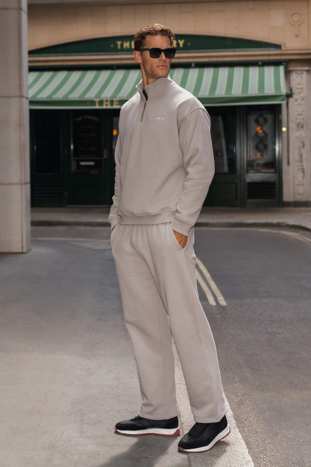 THE MILAN JOGGER