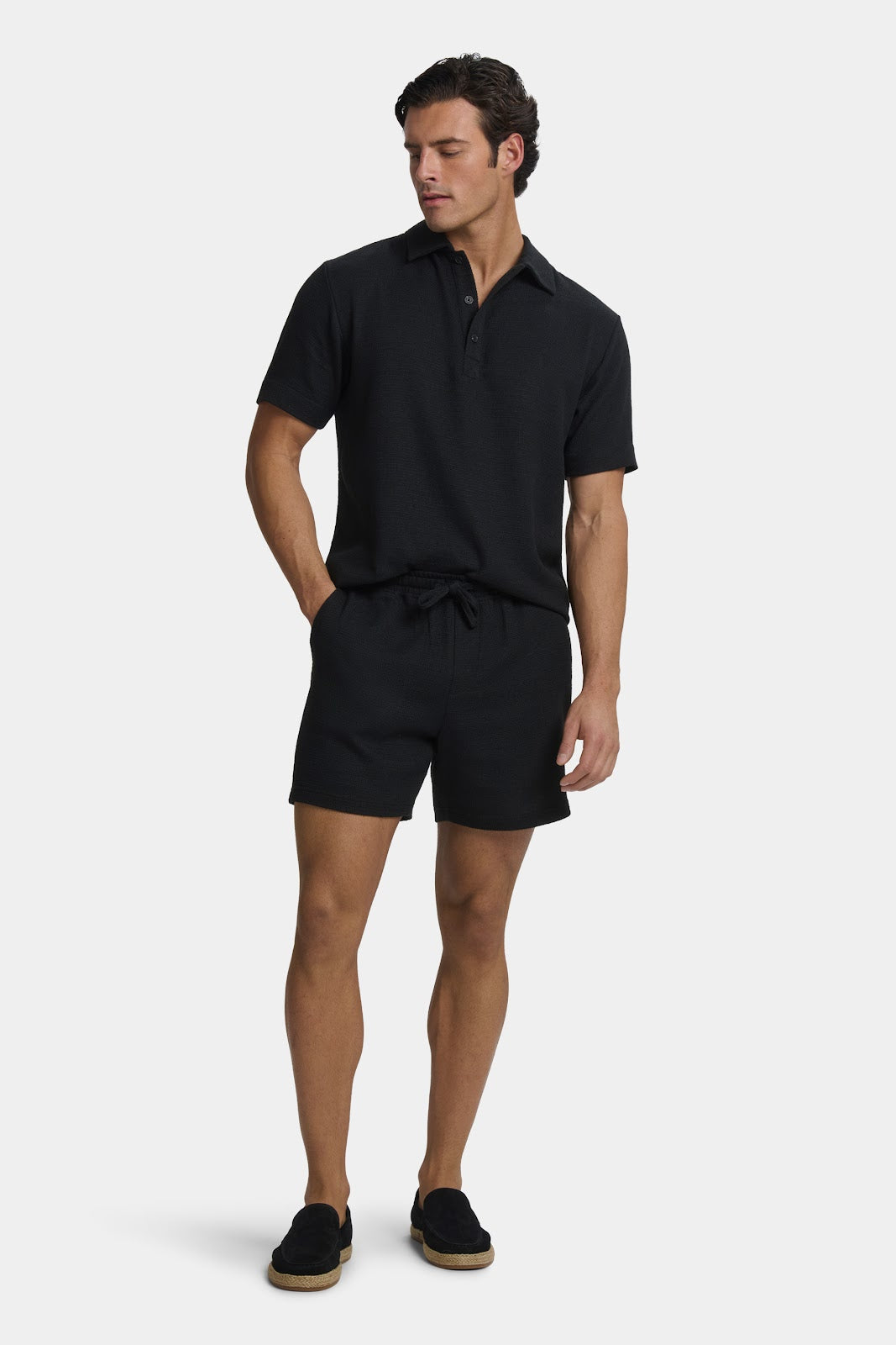 #color_Black