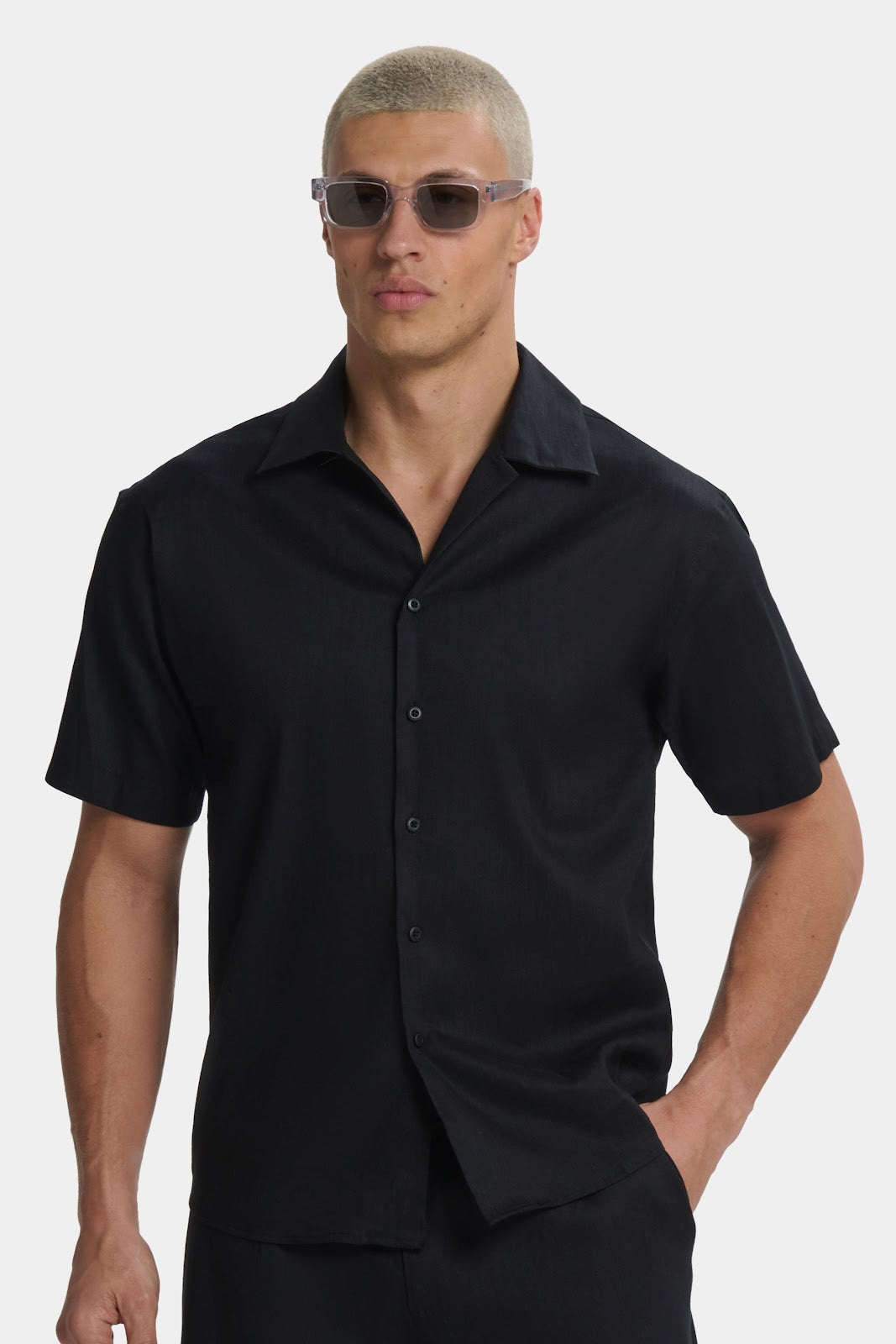 #color_Black