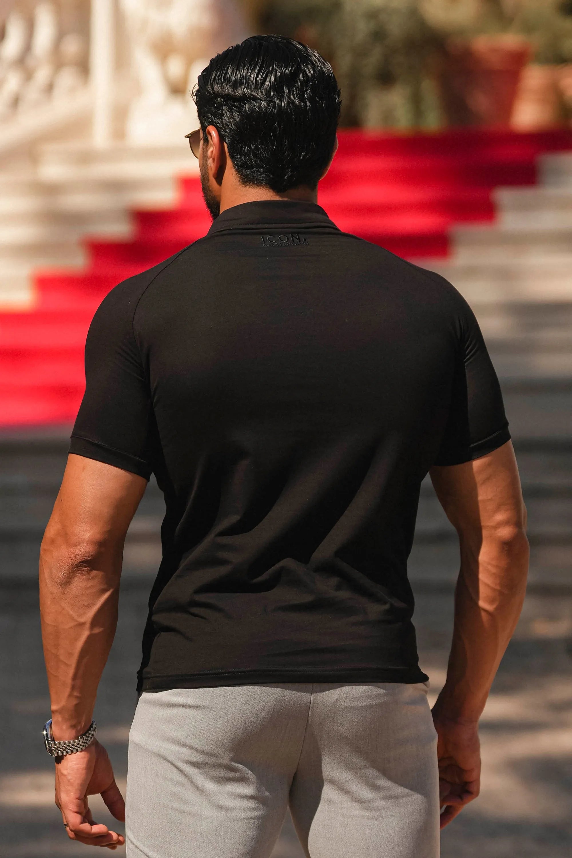 THE MUSCLE BUTTON POLO - BLACK - ICON. AMSTERDAM