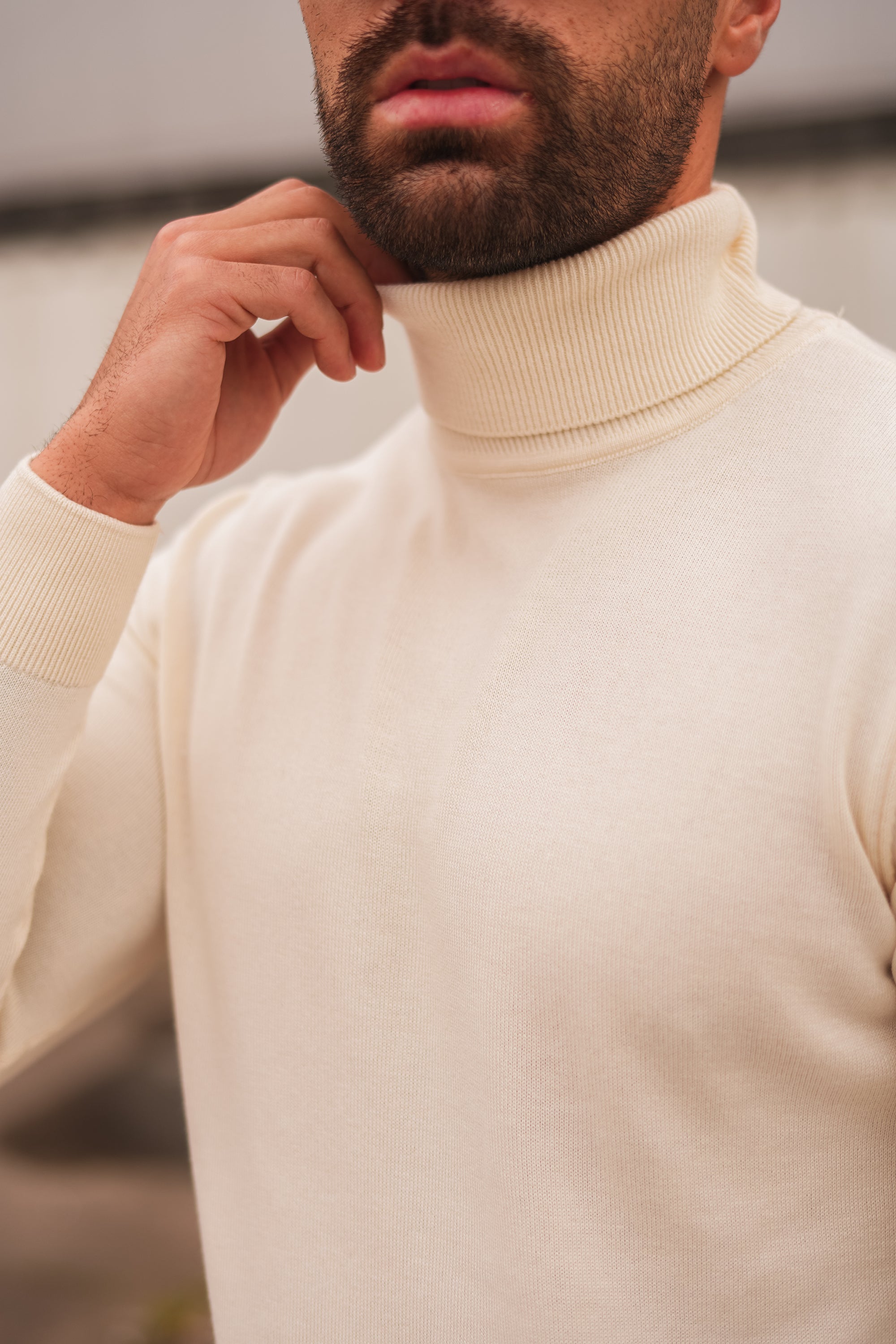 THE ARTURO TURTLENECK - BEIGE - ICON. AMSTERDAM