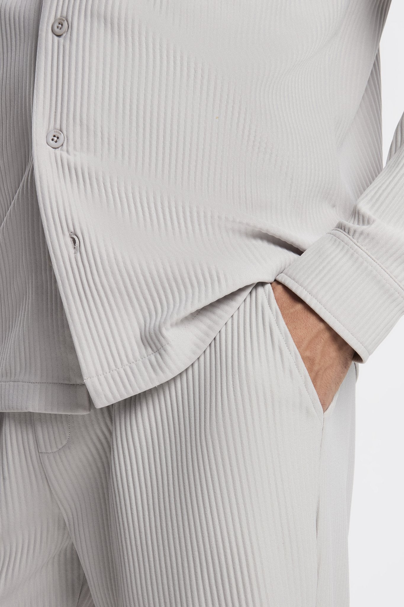 THE PLEATED LONG SET