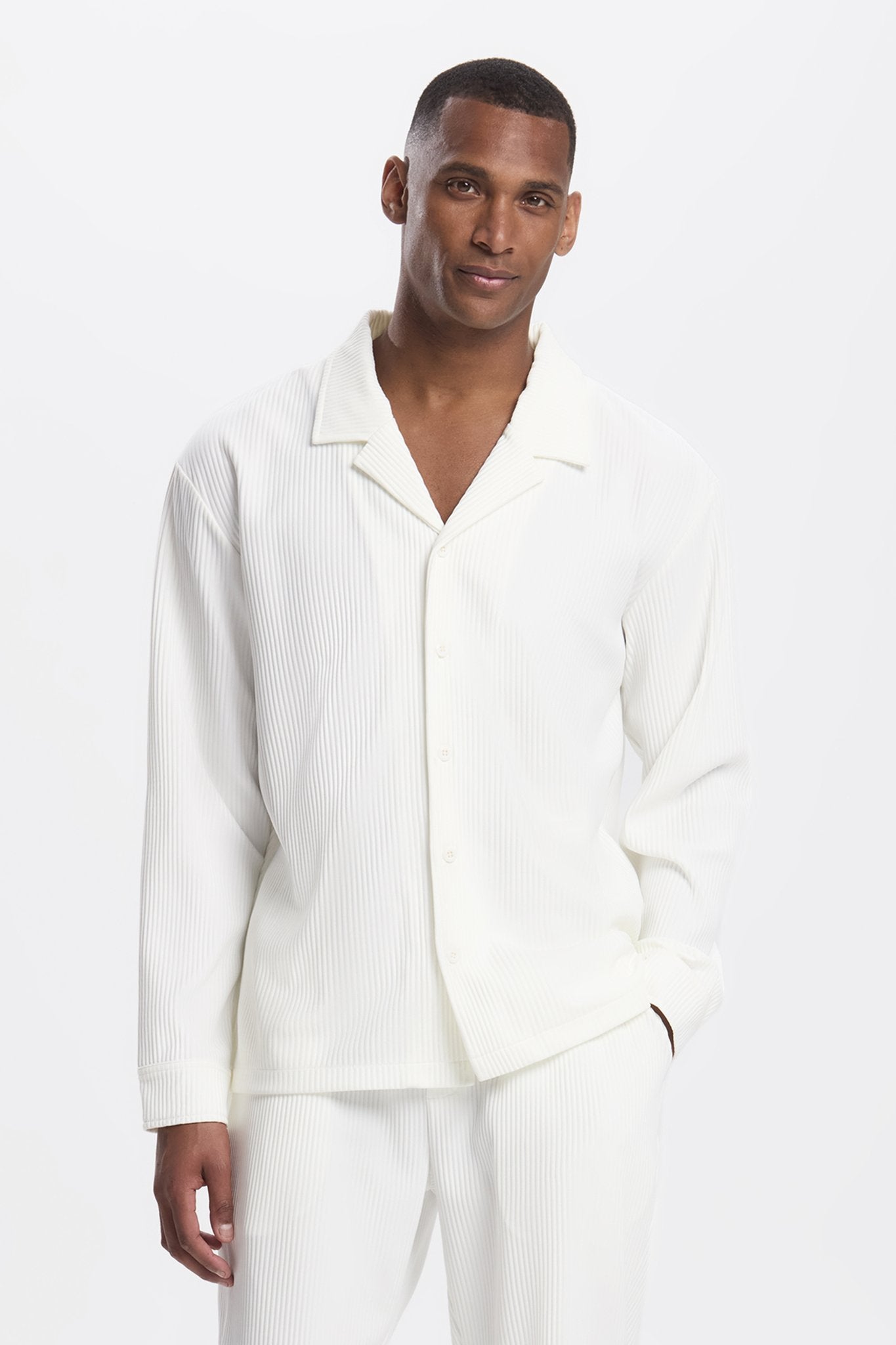 THE PLEATED LONG SET